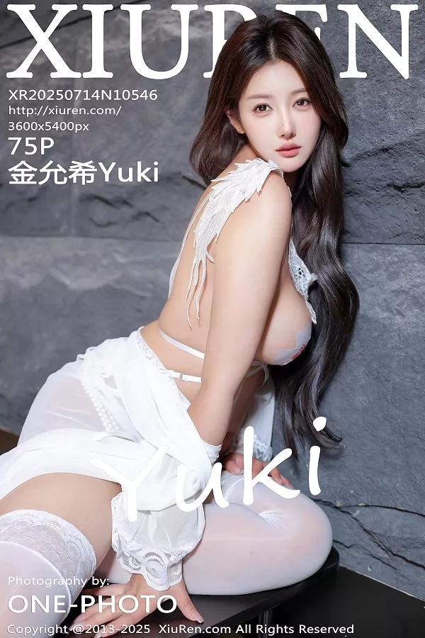 金允希Yuki性感白色蕾丝睡袍露豪乳遮点秀惹火身材绝美写真