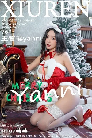 王馨瑶yanni性感红色圣诞装服配白丝袜秀完美身材绝美写真