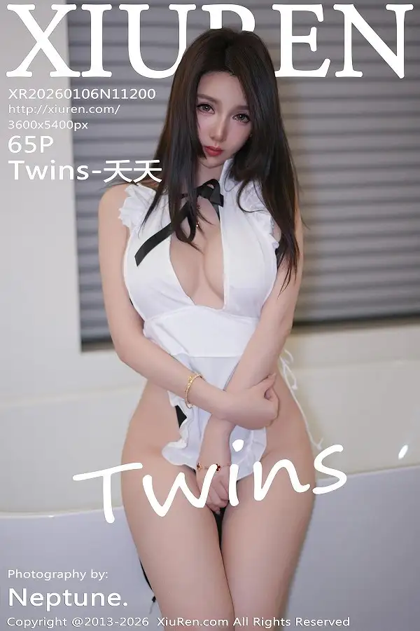 Twins-夭夭性感女仆情趣服饰配灰丝吊袜秀曼妙身姿绝美写真