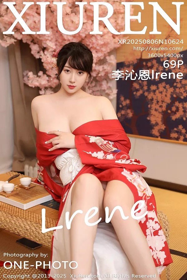 李沁恩lrene性感日系风红色服饰半脱秀丰腴身材惹火绝美写真