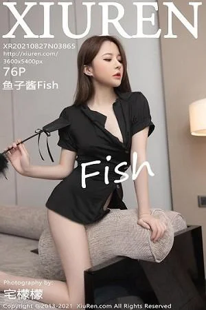鱼子酱Fish暗黑护士主题黑色服饰配开档黑丝渔网魅惑写真