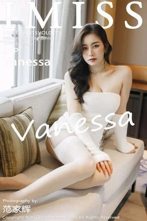气质美女Vanessa私房半脱露白色蕾丝内衣配白丝吊袜绝美写真