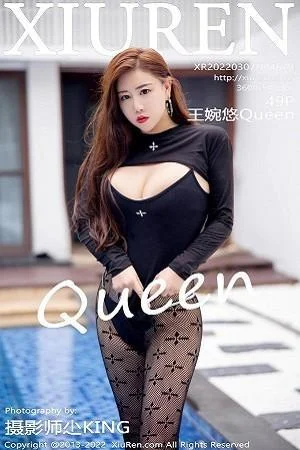 王婉悠Queen私房性感黑色露胸服饰配缕空黑丝丰满绝美写真