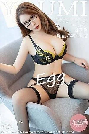 Egg_尤妮丝私房黑色情趣内衣露屏霸双峰撩人绝美写真