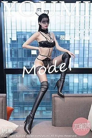 高挑美女葛征Model私房蒙面女郎主题情趣内衣惹火绝美写真