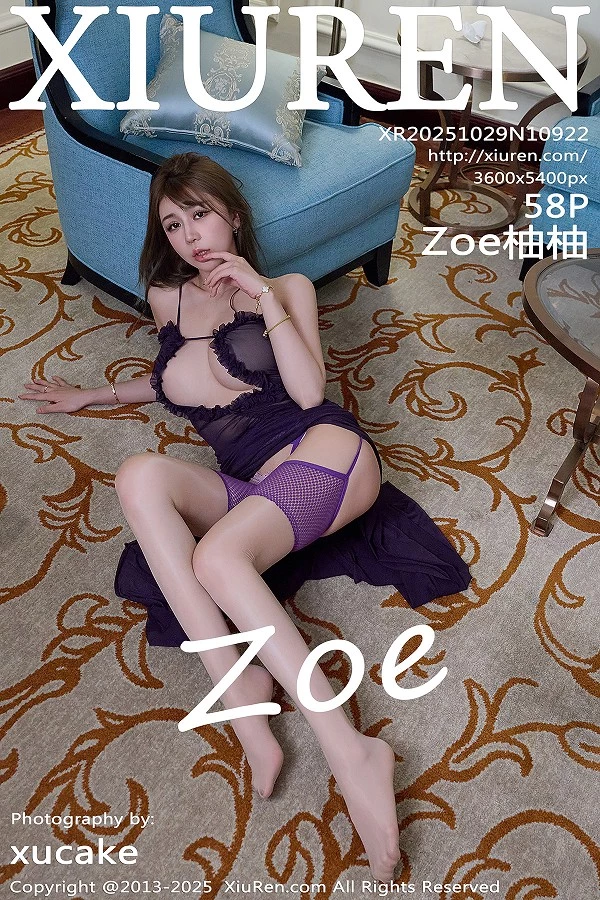 Zoe柚柚性感紫色连衣裙配紫丝吊袜秀凹凸身材撩人绝美写真