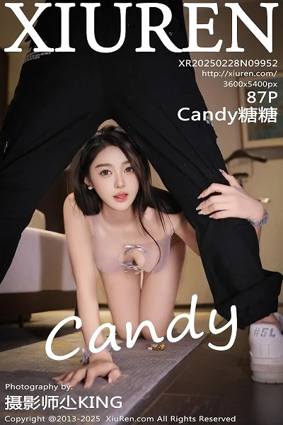 Candy糖糖性感灰色情趣内衣配灰丝网袜秀丰腴身姿绝美写真
