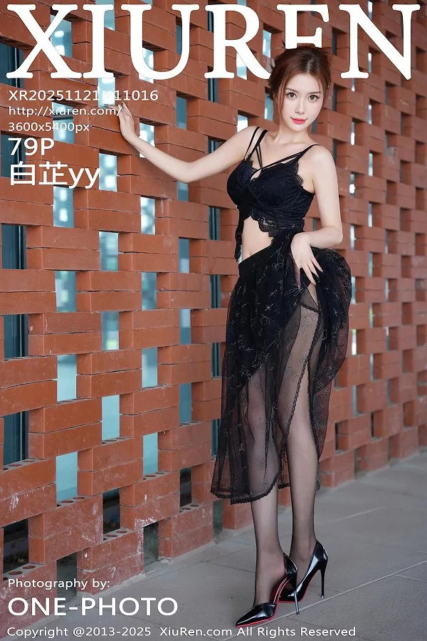 白芷yy性感黑色情趣内衣配超薄黑丝秀完美身材迷人绝美写真