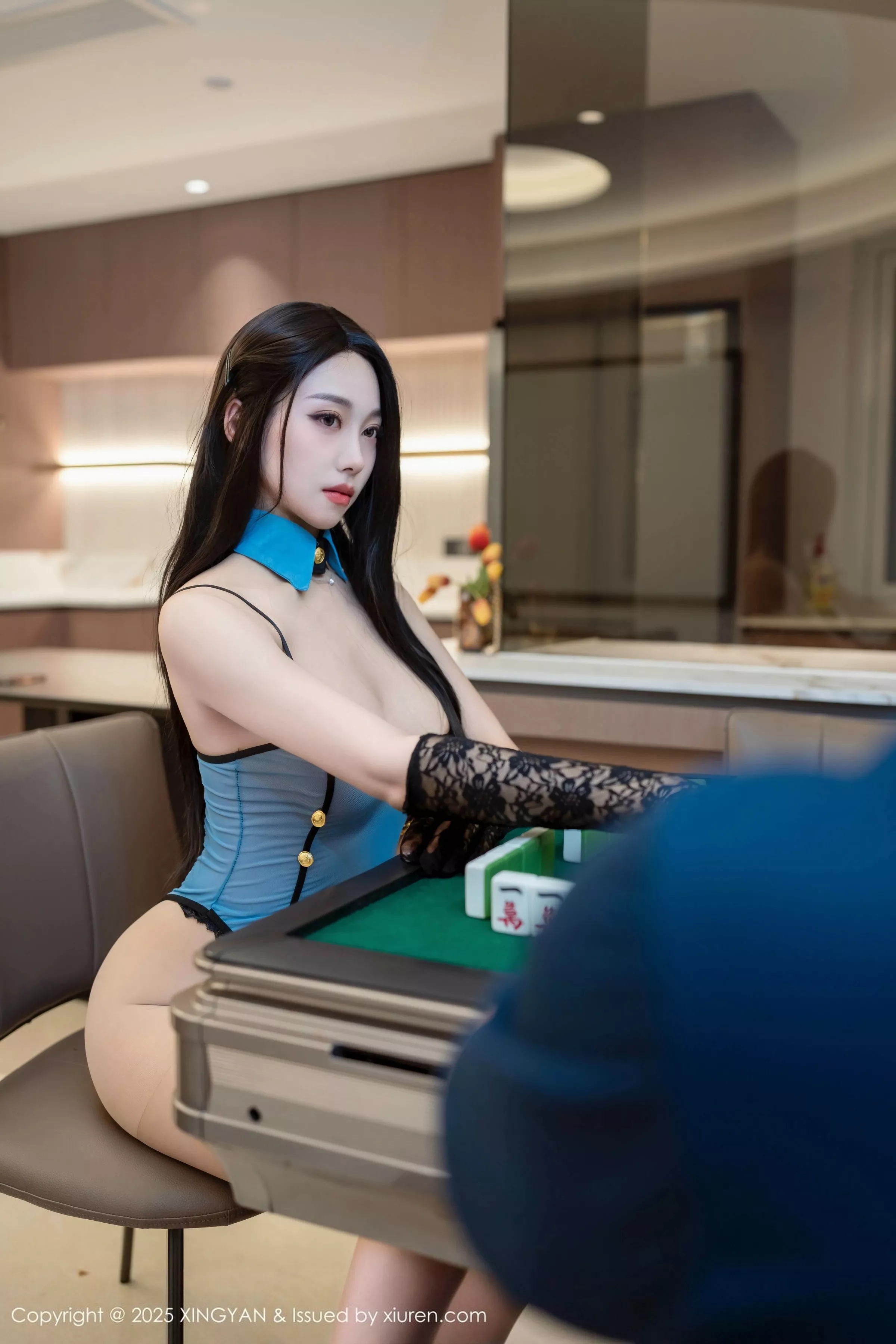 清妙性感蓝色情趣连体衣配超薄肉丝秀完美身材绝美写真 第 23 张