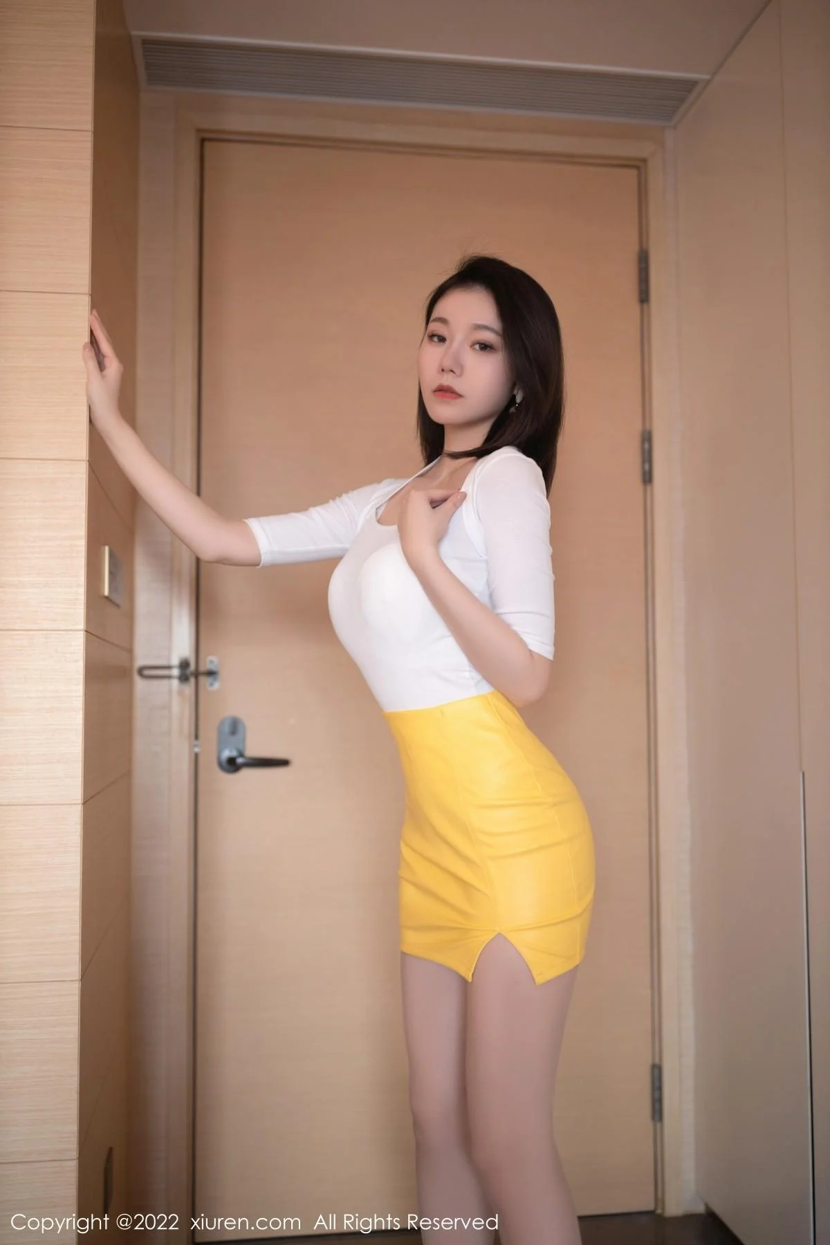 安然Maleah珠三角旅拍半脱白色上衣露蕾丝内衣绝美写真 第 47 张