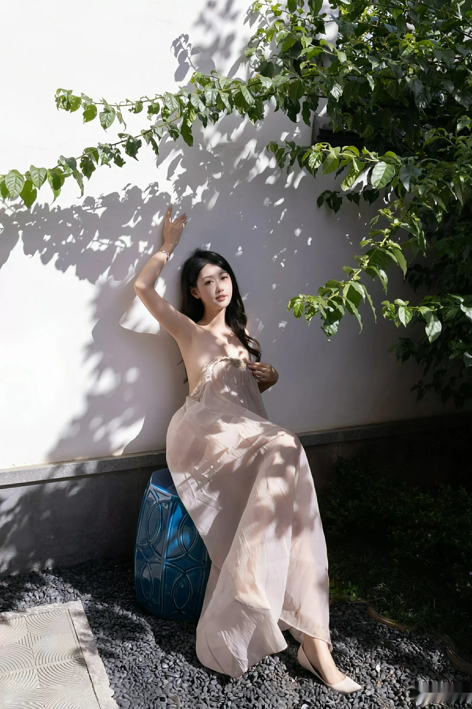 唐安琪性感浅色薄纱服饰配超薄肉丝秀曼妙身姿完美绝美写真 第 90 张