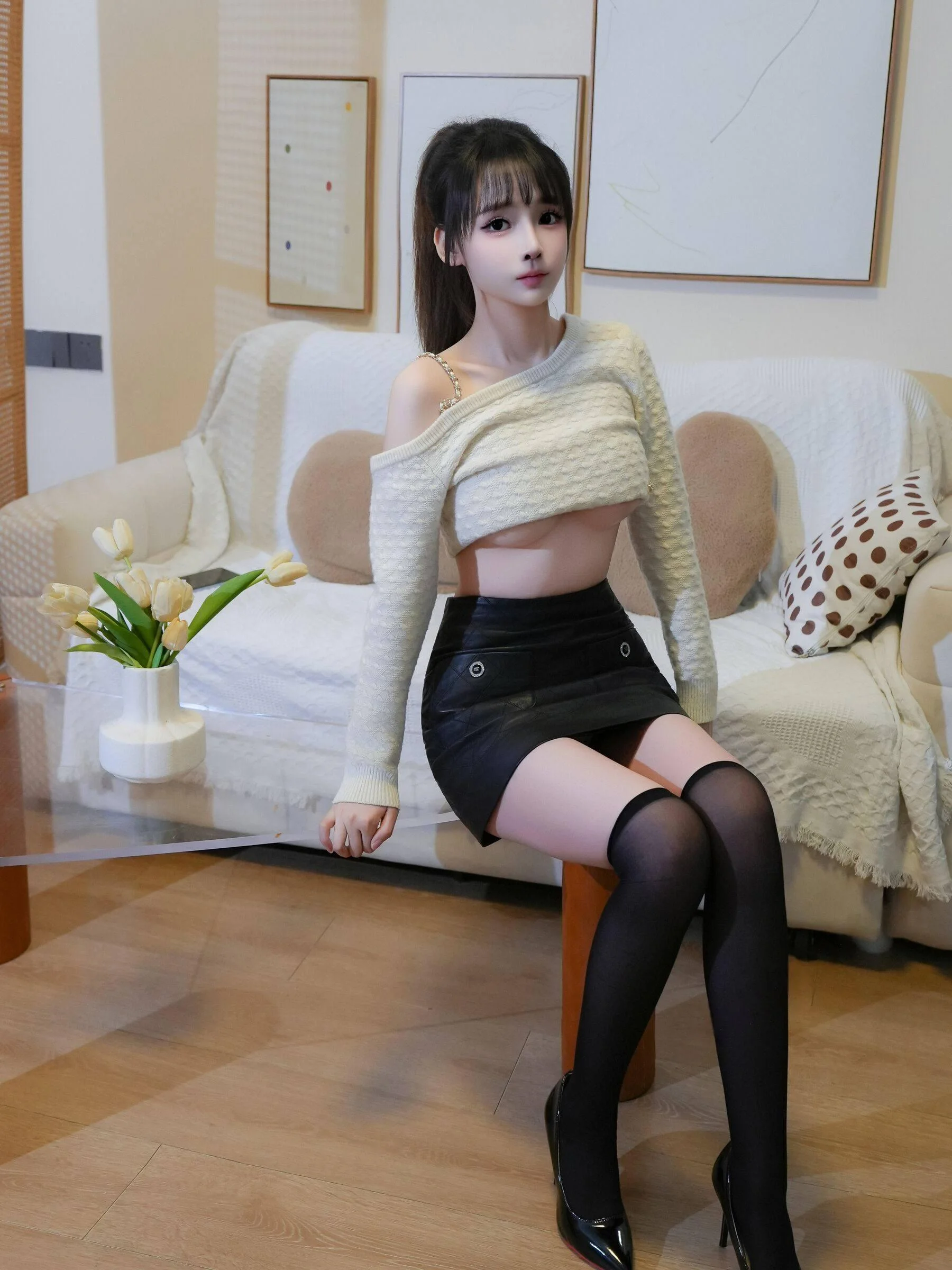 [秀人付费] 沈蜜儿 诱人私拍福利 黑白生活 第 21 张