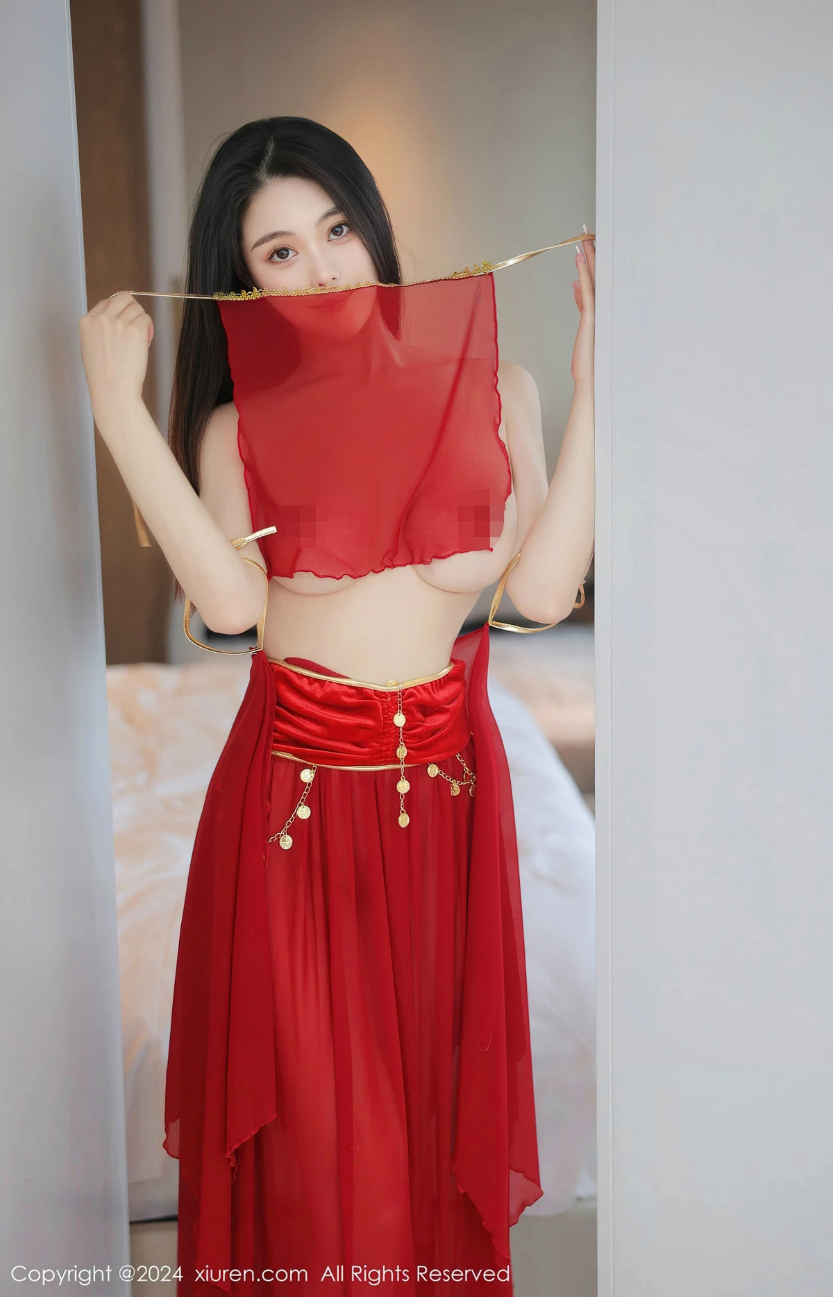 清妙异域舞娘装扮性感红色舞裙秀曼妙身姿修长美腿迷人写真 第 51 张