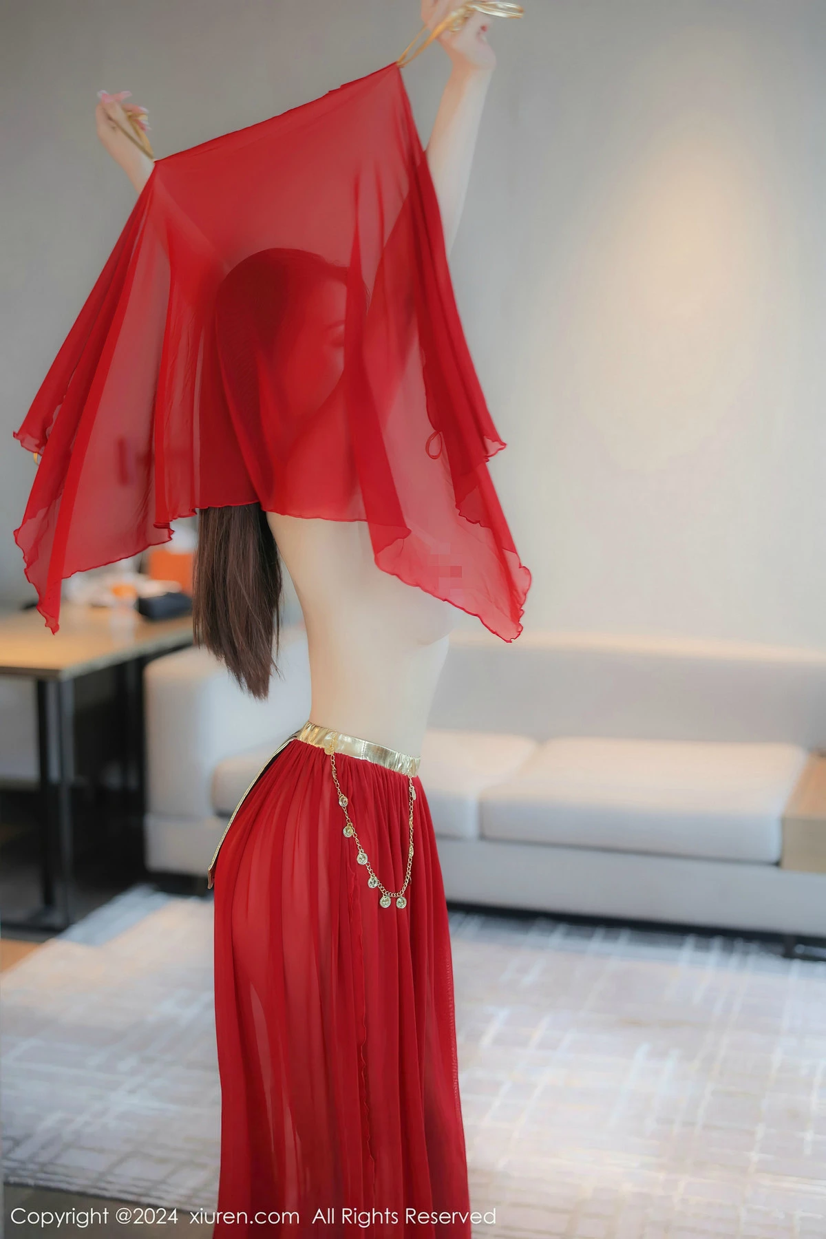 清妙异域舞娘装扮性感红色舞裙秀曼妙身姿修长美腿迷人写真 第 71 张