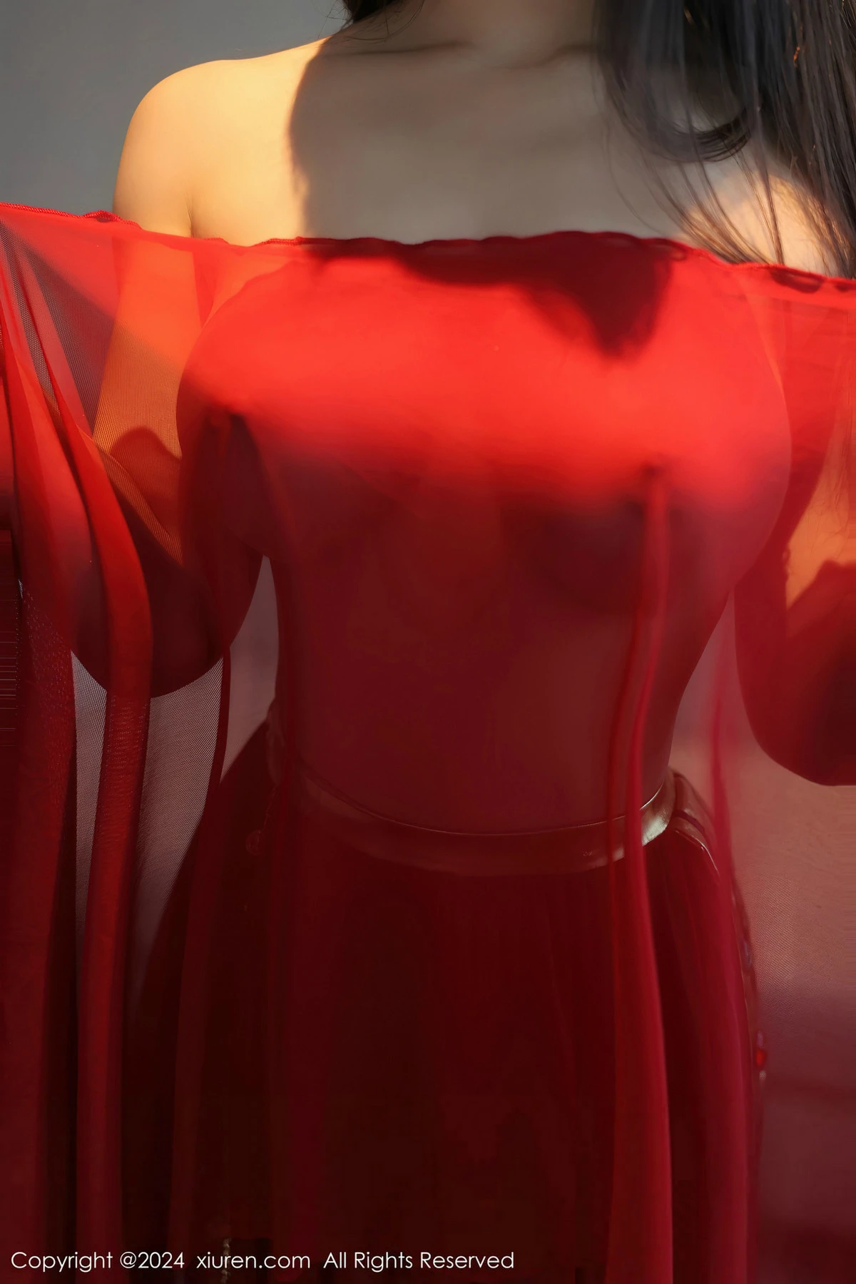 清妙异域舞娘装扮性感红色舞裙秀曼妙身姿修长美腿迷人写真 第 73 张