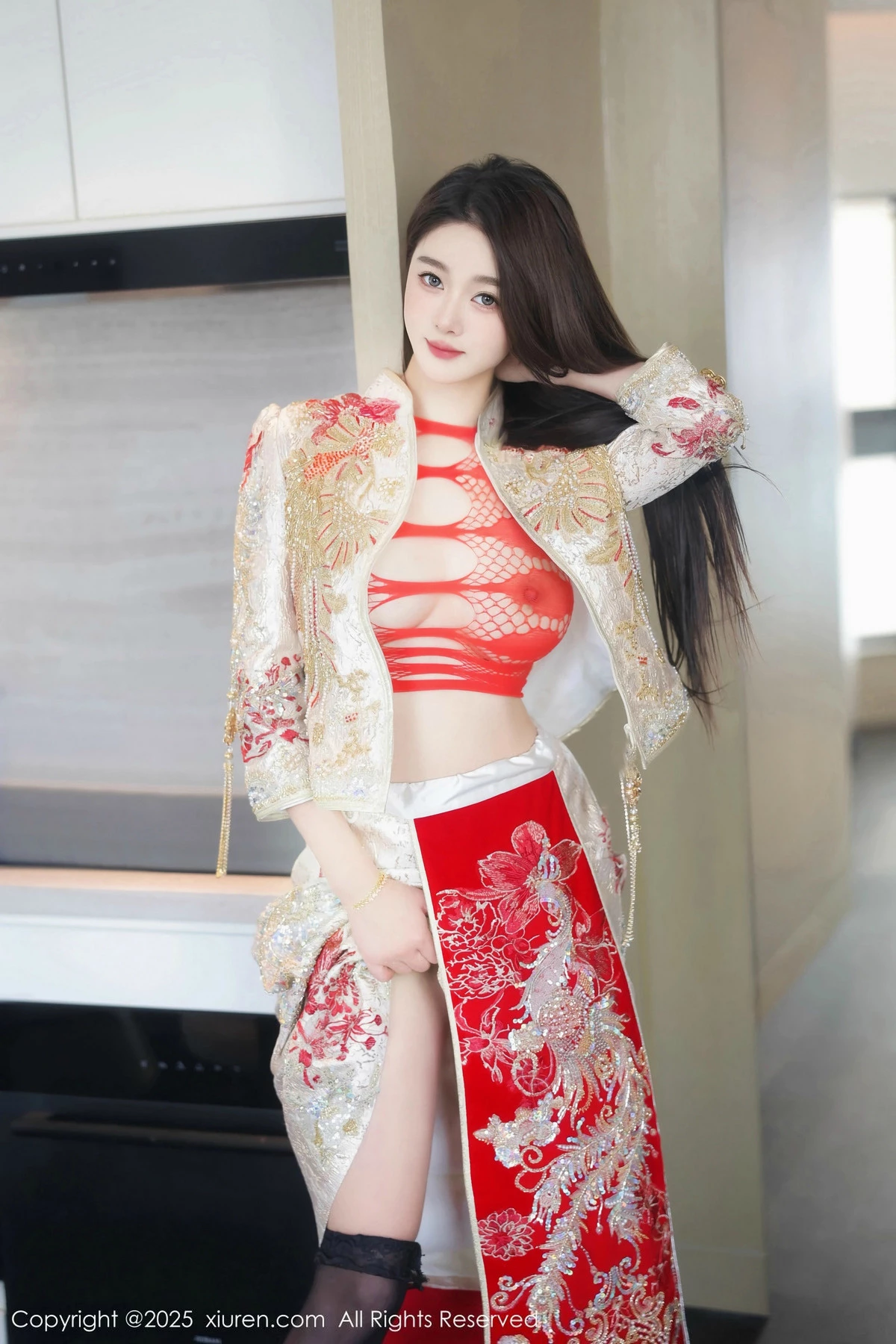 Candy糖糖性感喜庆服饰露红色情趣服饰秀丰腴身材绝美写真 第 45 张