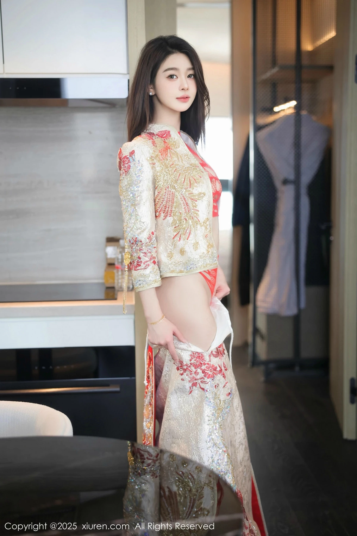 Candy糖糖性感喜庆服饰露红色情趣服饰秀丰腴身材绝美写真 第 55 张