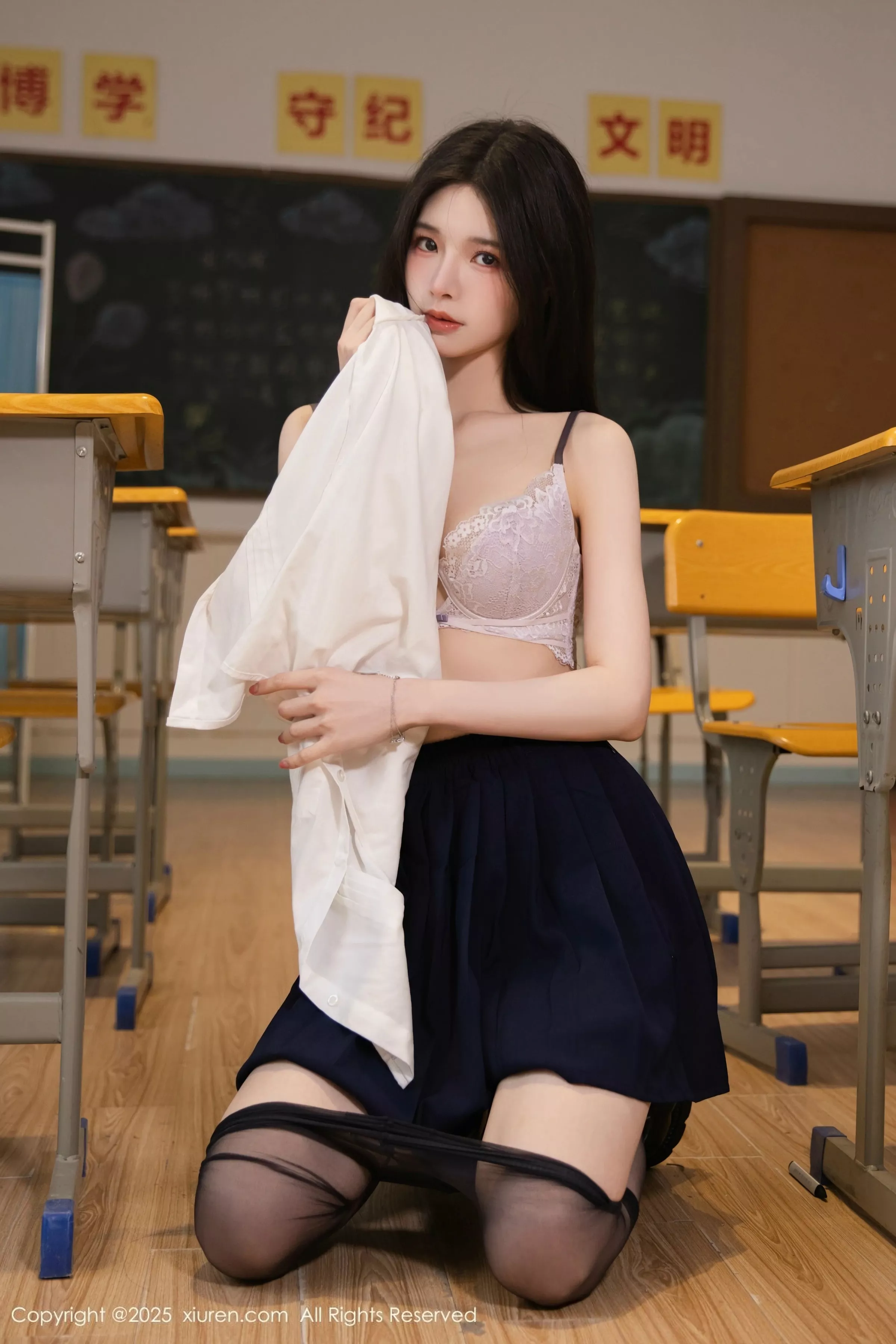 布丁wow性感JK制服露蕾丝内衣配超薄黑丝秀完美身材绝美写真 第 117 张