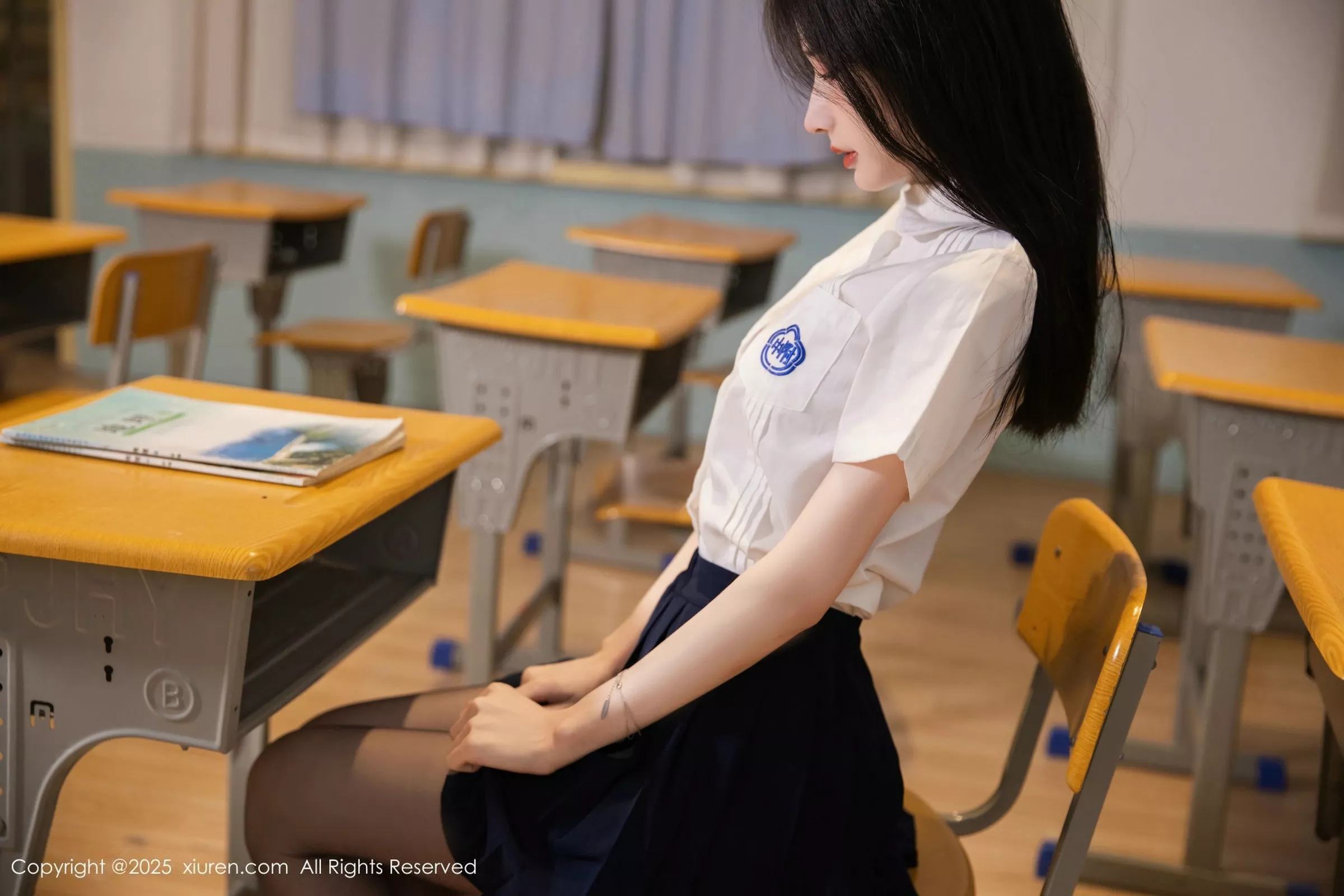 布丁wow性感JK制服露蕾丝内衣配超薄黑丝秀完美身材绝美写真 第 37 张