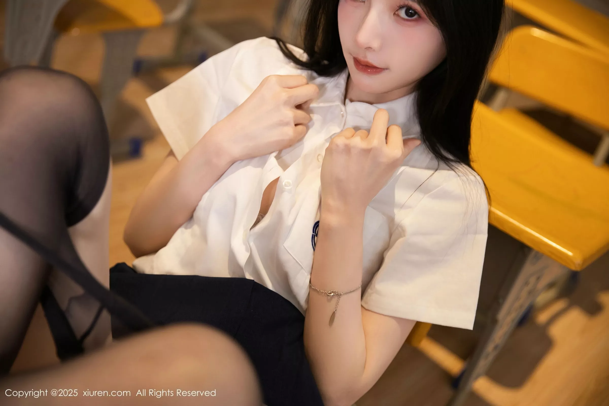 布丁wow性感JK制服露蕾丝内衣配超薄黑丝秀完美身材绝美写真 第 85 张