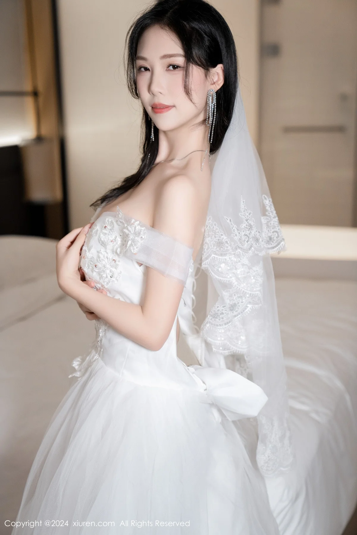 利世浴室场景性感白色婚纱配超薄肉丝秀完美身材绝美写真 第 101 张