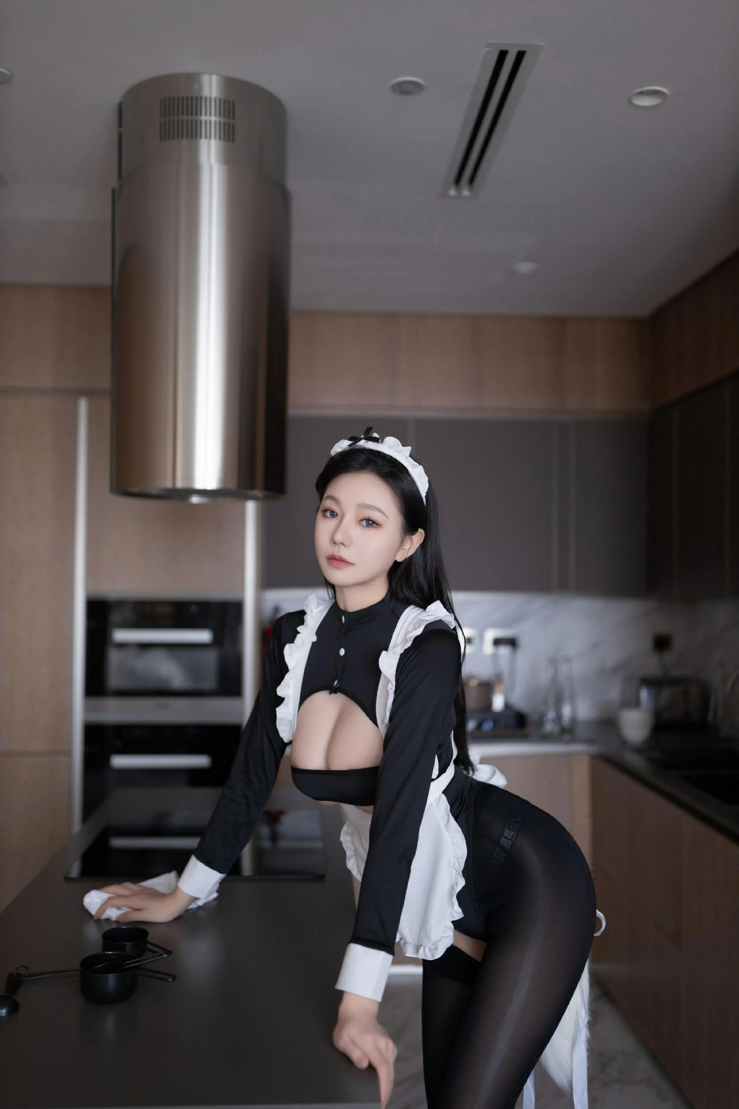 [秀人付费] 安然anran 诱人私拍福利 女仆 第 9 张