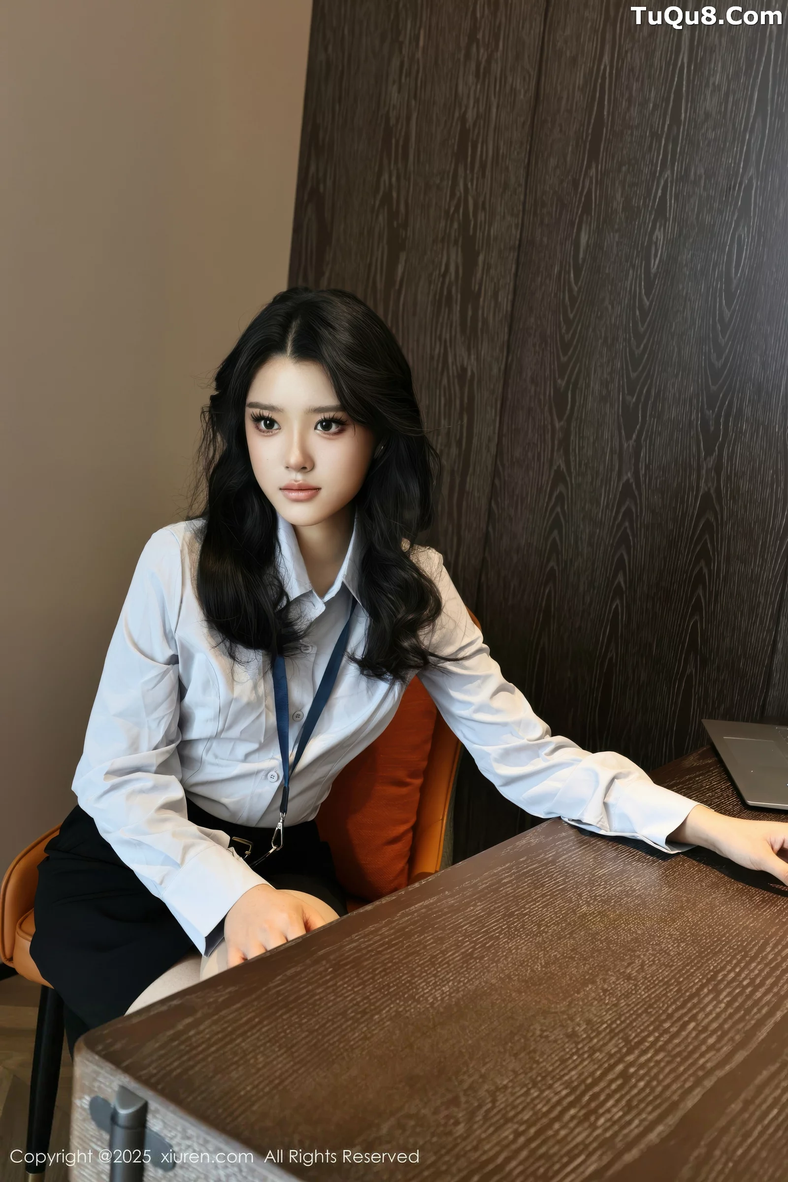 糯梨子性感蓝色衬衫配黑短裙露超薄肉丝秀曼妙身姿绝美写真 第 62 张