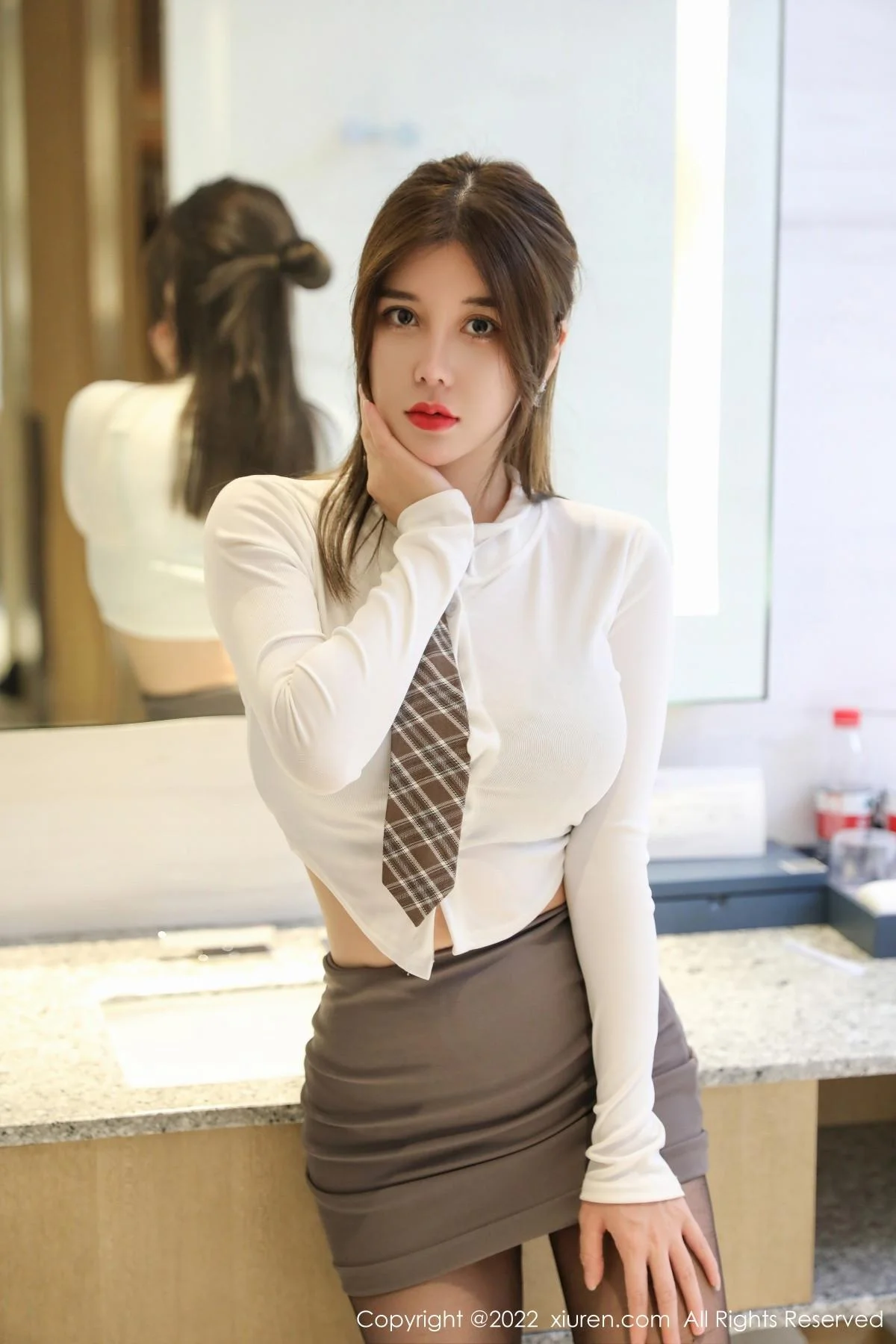 周jojobaby半脱性感白T露黑色蕾丝内衣秀傲人豪乳绝美写真 第 12 张