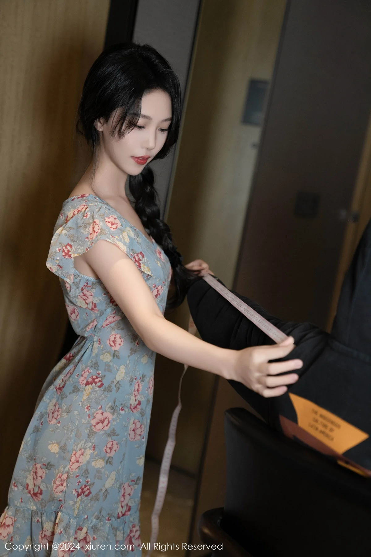 利世性感花纹图案连衣短裙配超薄肉丝秀曼妙身姿绝美写真 第 64 张