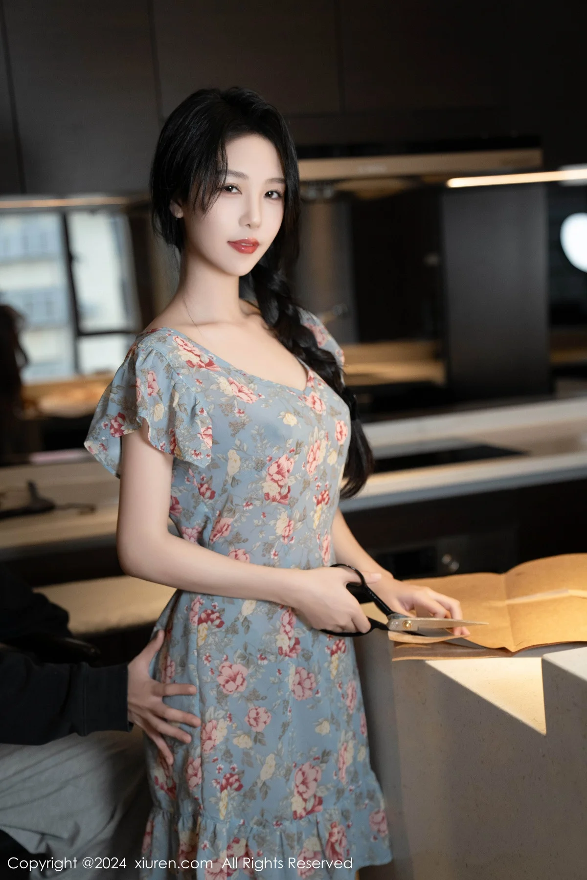 利世性感花纹图案连衣短裙配超薄肉丝秀曼妙身姿绝美写真 第 82 张