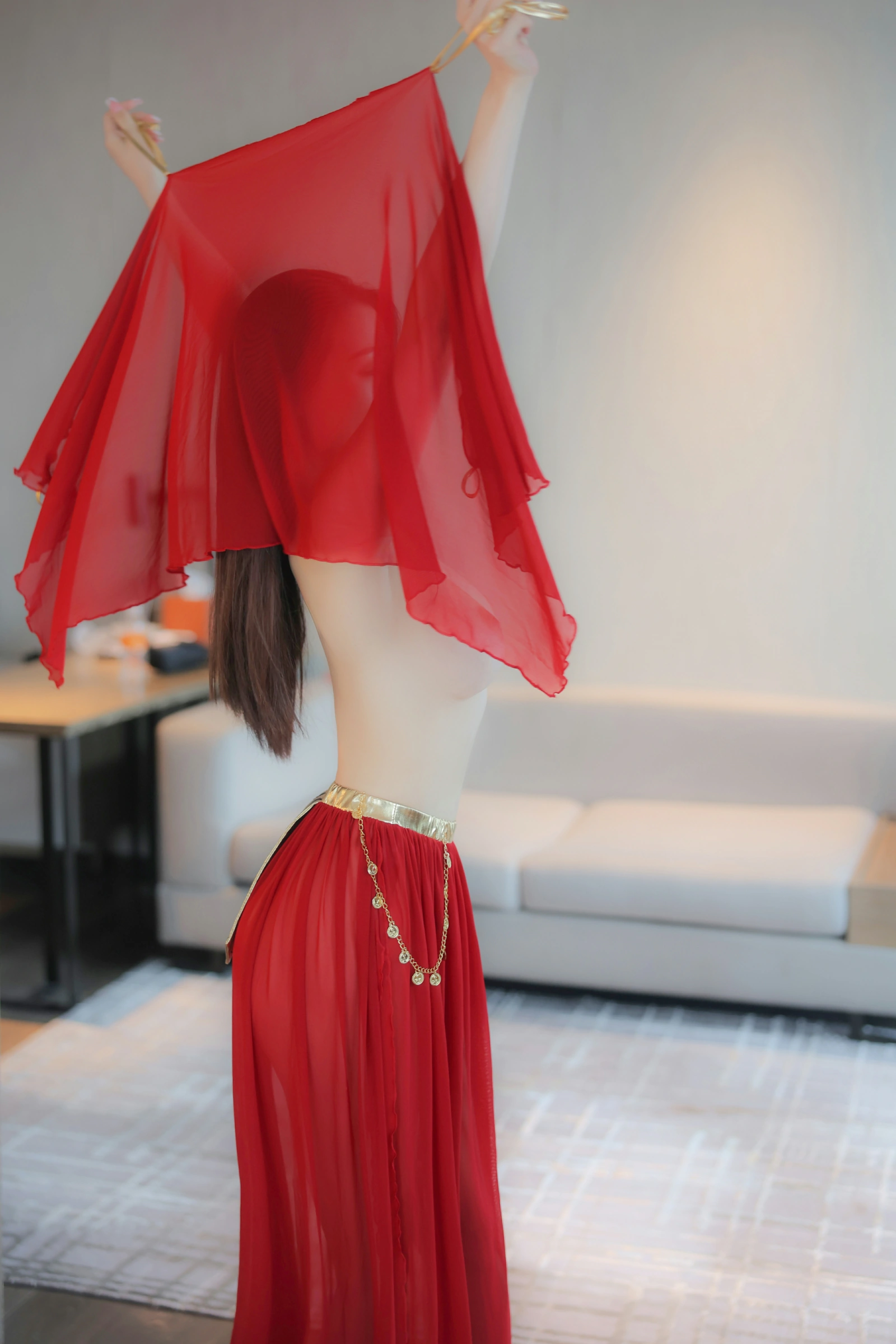 [秀人付费] 清妙 诱人私拍福利 红色舞裙 第 68 张