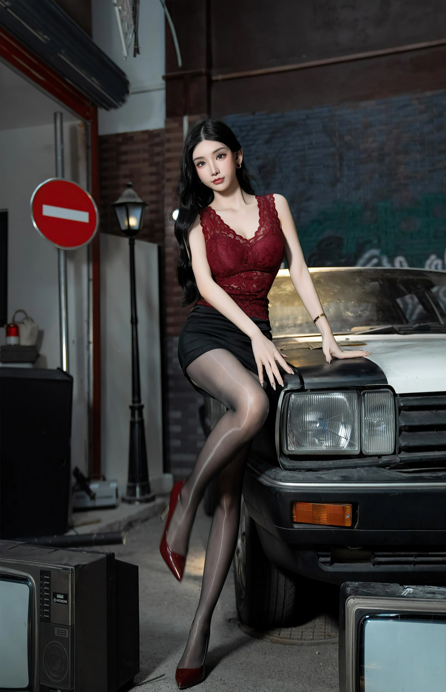 [秀人付费] 周于希Sally 诱人私拍福利 极品车模 第 4 张