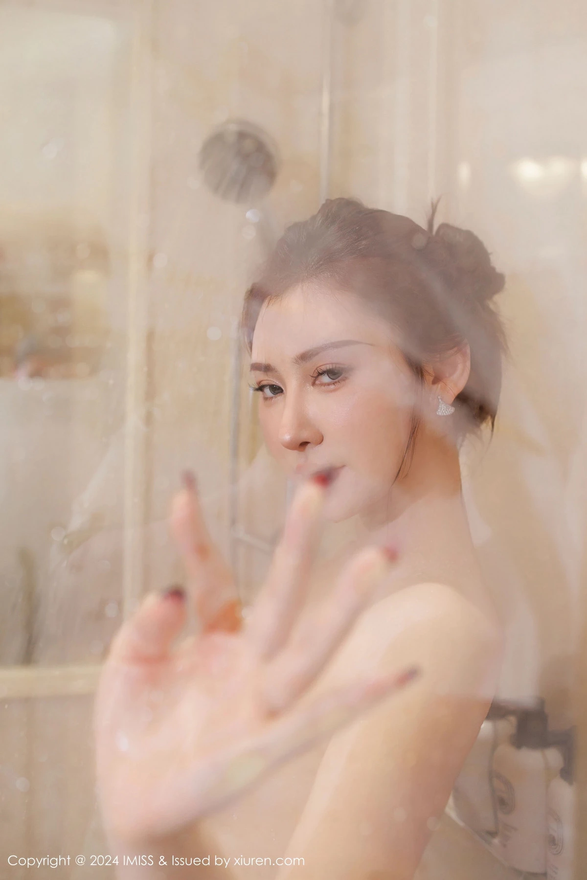 蕾蕾醒了没性感兔女郎装扮黑色皮质连体衣配黑丝袜绝美写真 第 77 张