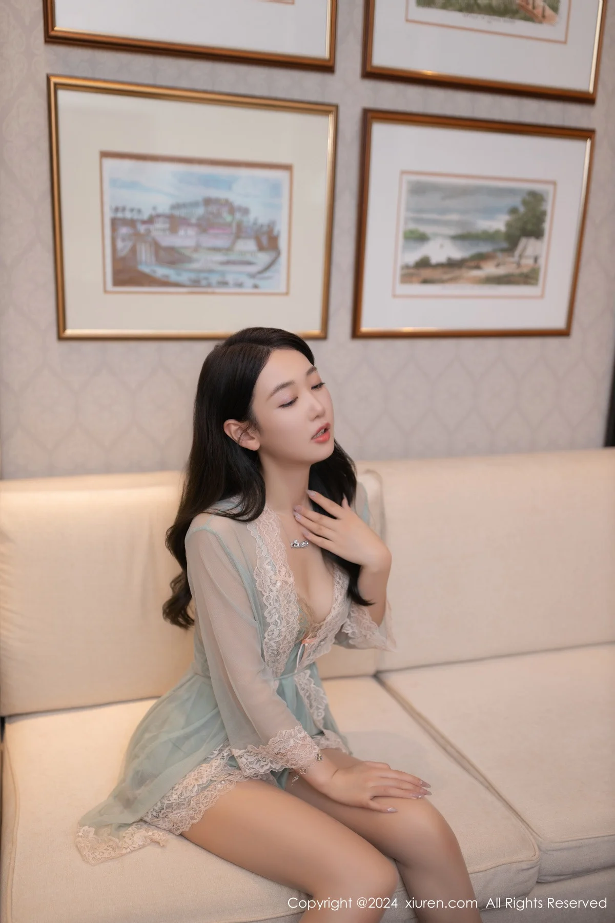 唐安琪外卖主题性感浅色蕾丝连衣裙配超薄肉丝完美绝美写真 第 8 张