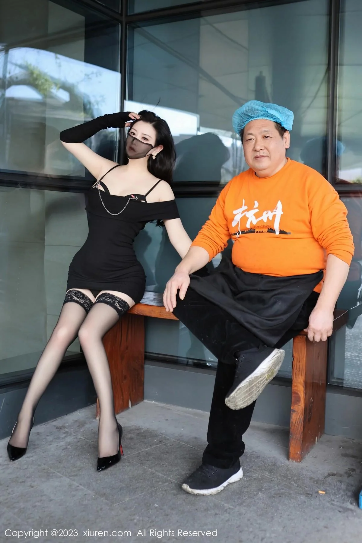 王婉悠Queen性感黑色情趣内衣配蕾丝袜秀惹火身材绝美写真 第 27 张