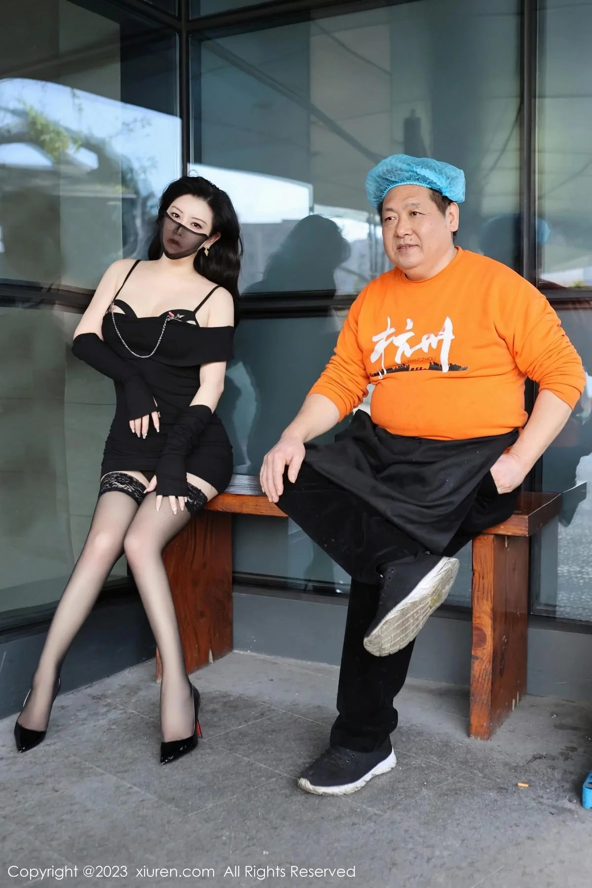王婉悠Queen性感黑色情趣内衣配蕾丝袜秀惹火身材绝美写真 第 28 张