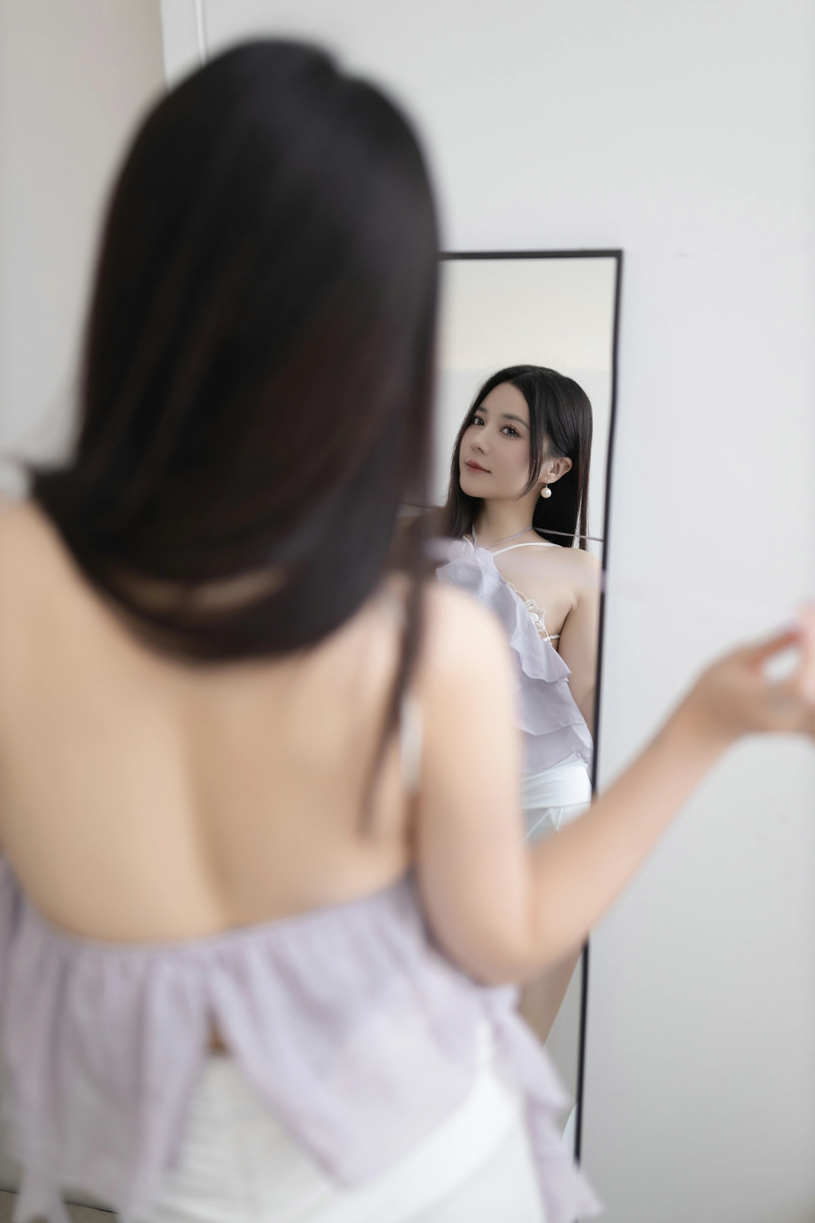 [秀人付费] 鱼子酱 诱人私拍福利 危险边缘 第 3 张