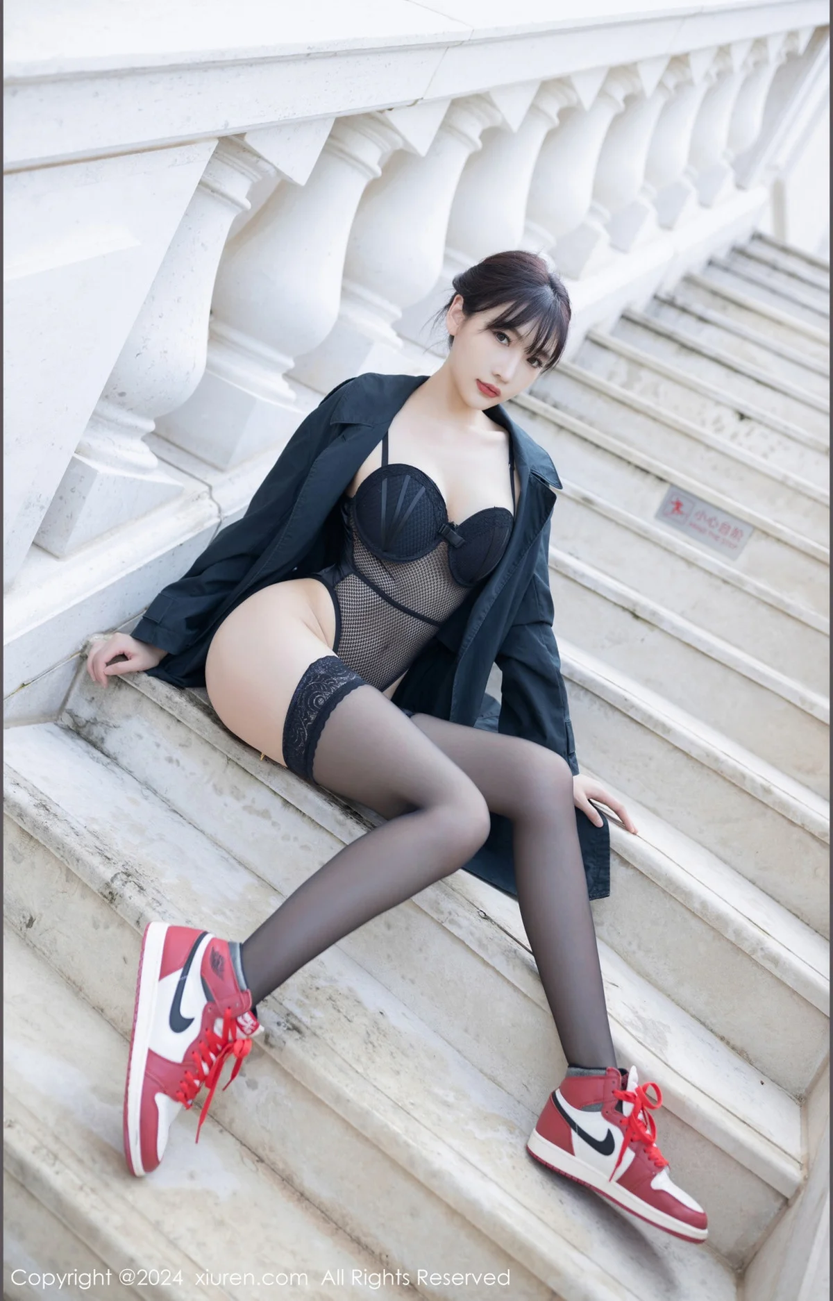 陆萱萱性感黑色蕾丝情趣服饰配黑丝袜秀柔美身姿绝美写真 第 139 张