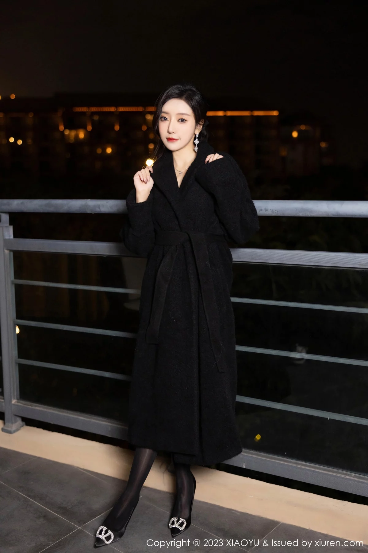 王馨瑶yanni红色吊带连衣长裙+黑色蕾丝情趣服迷人绝美写真 第 47 张