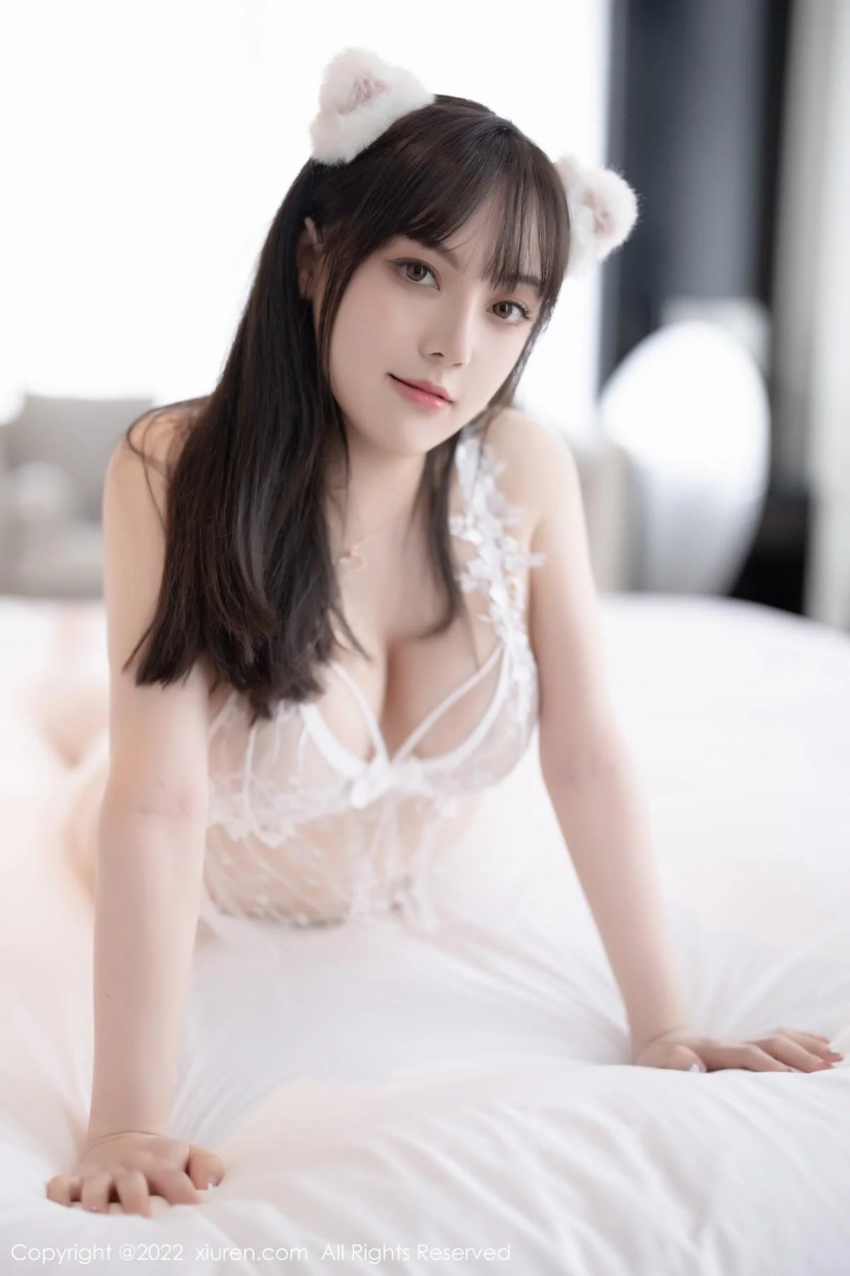 豆瓣酱厦门旅拍白色薄纱蕾丝内衣秀丰满身材惹火绝美写真 第 23 张