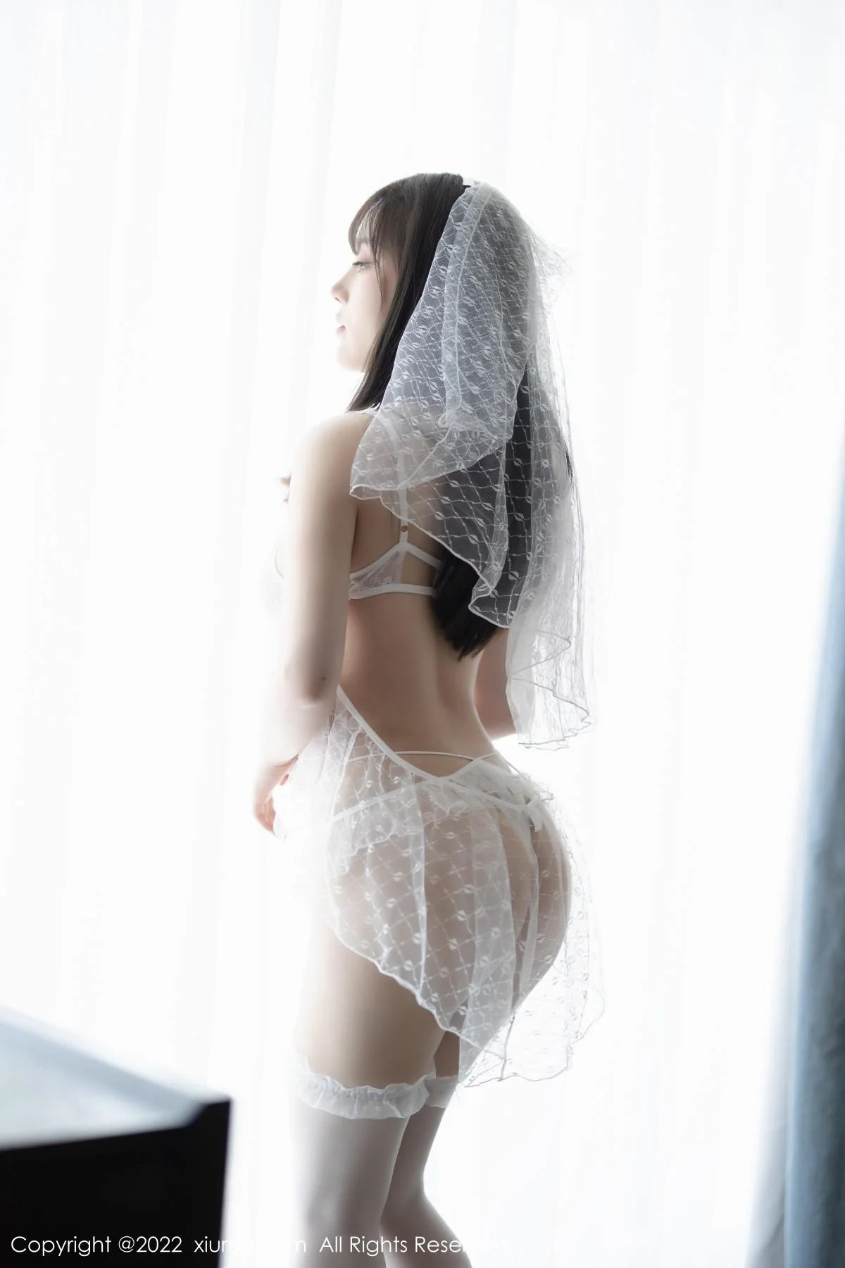 豆瓣酱厦门旅拍白色薄纱蕾丝内衣秀丰满身材惹火绝美写真 第 30 张