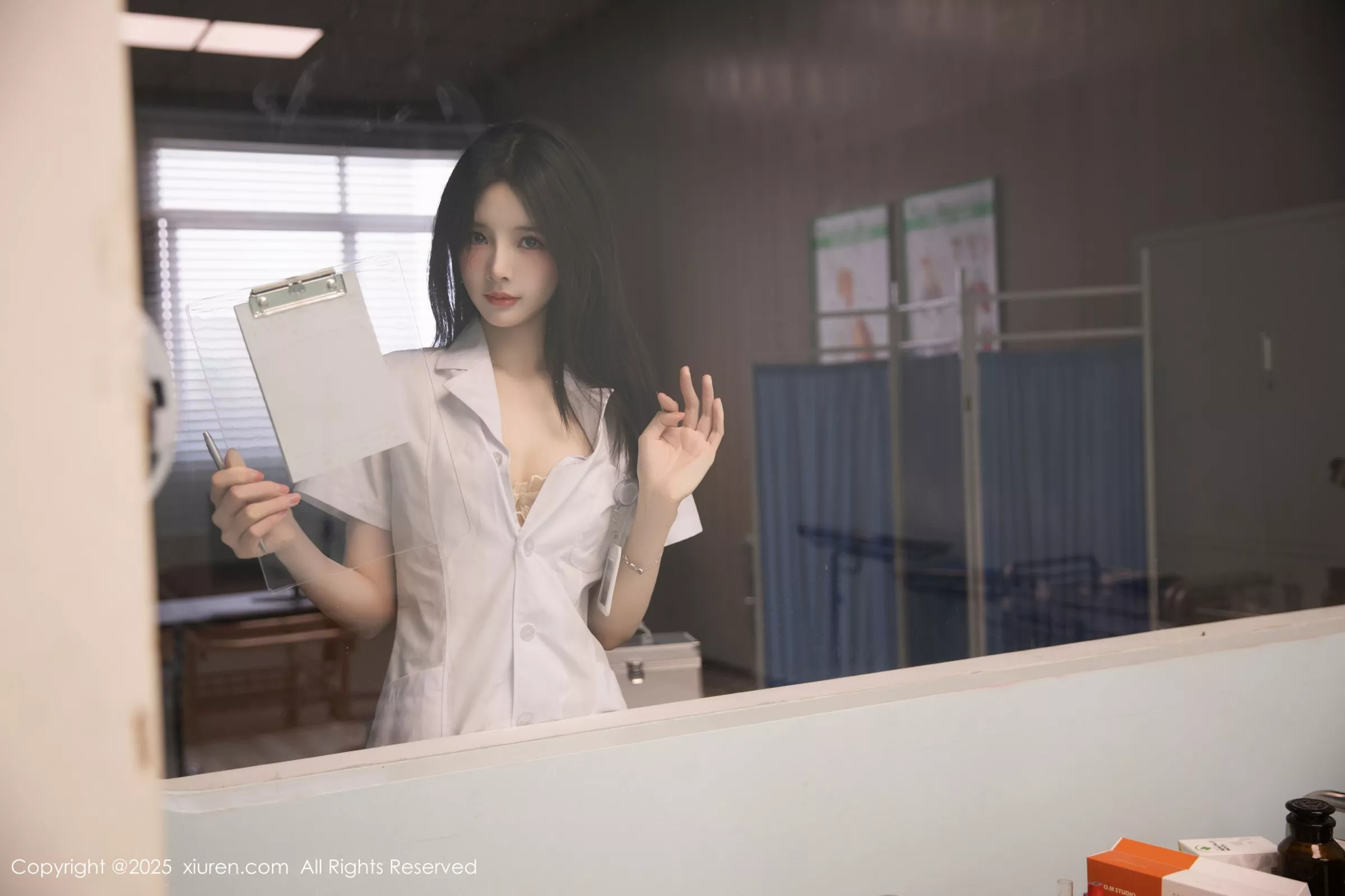 布丁wow白色护士制服配超薄肉丝秀修长美腿性感写真 第 100 张
