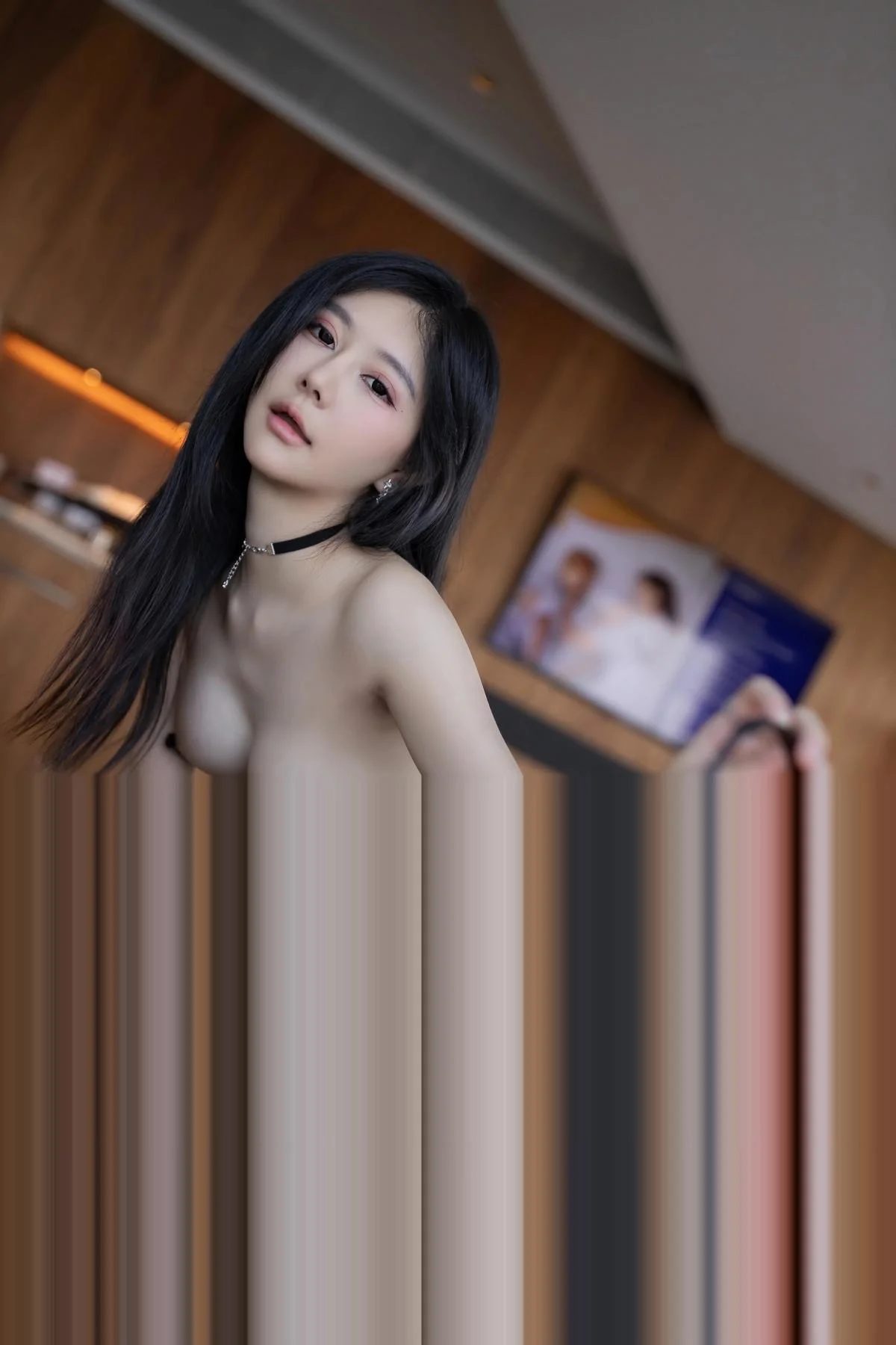幼幼性感黑色皮质情趣服饰配黑丝吊袜秀完美身材绝美写真 第 28 张
