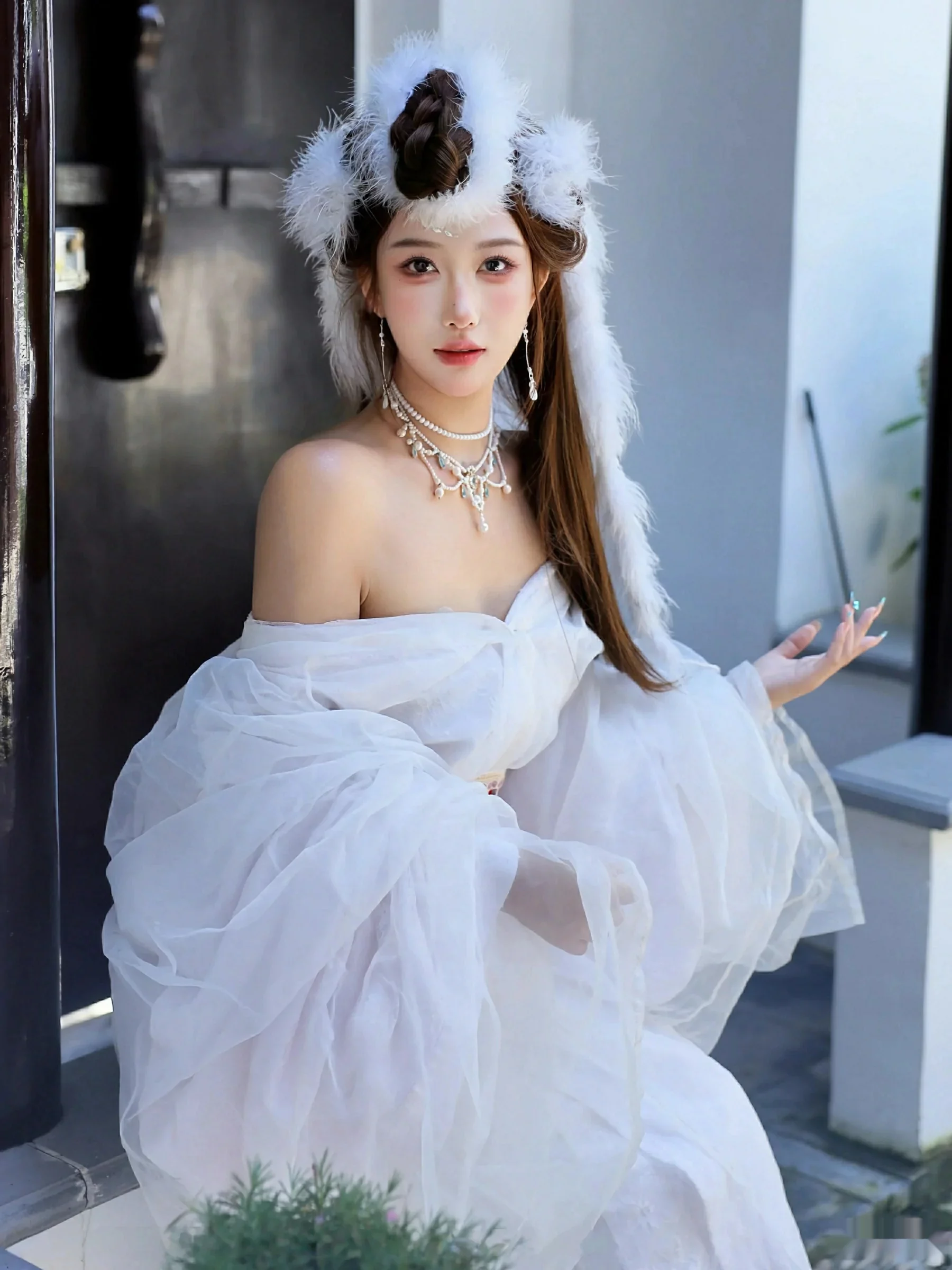 金允希Yuki性感白色锦毛鼠装扮低胸秀丰腴身材完美绝美写真 第 17 张