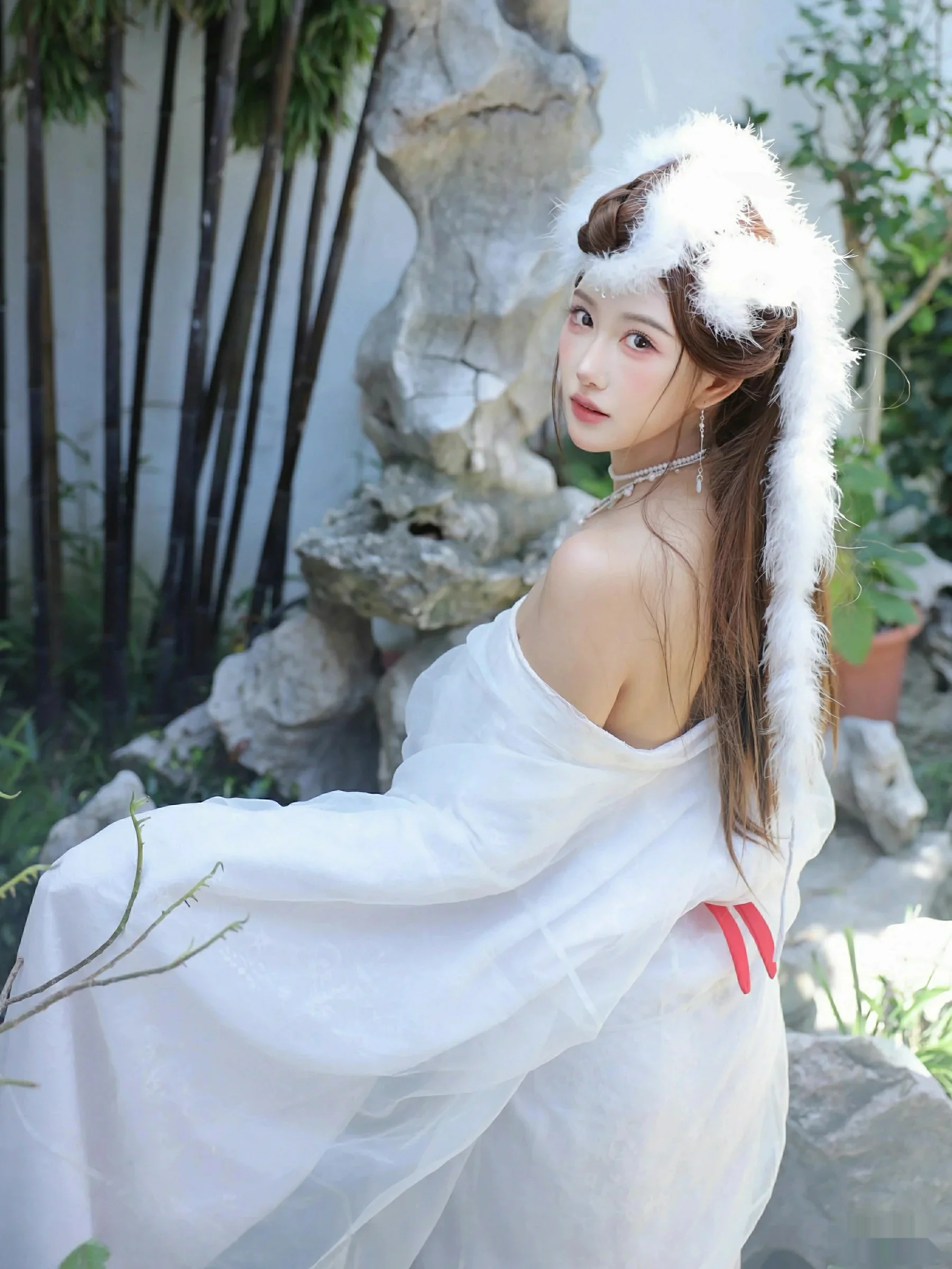 金允希Yuki性感白色锦毛鼠装扮低胸秀丰腴身材完美绝美写真 第 64 张
