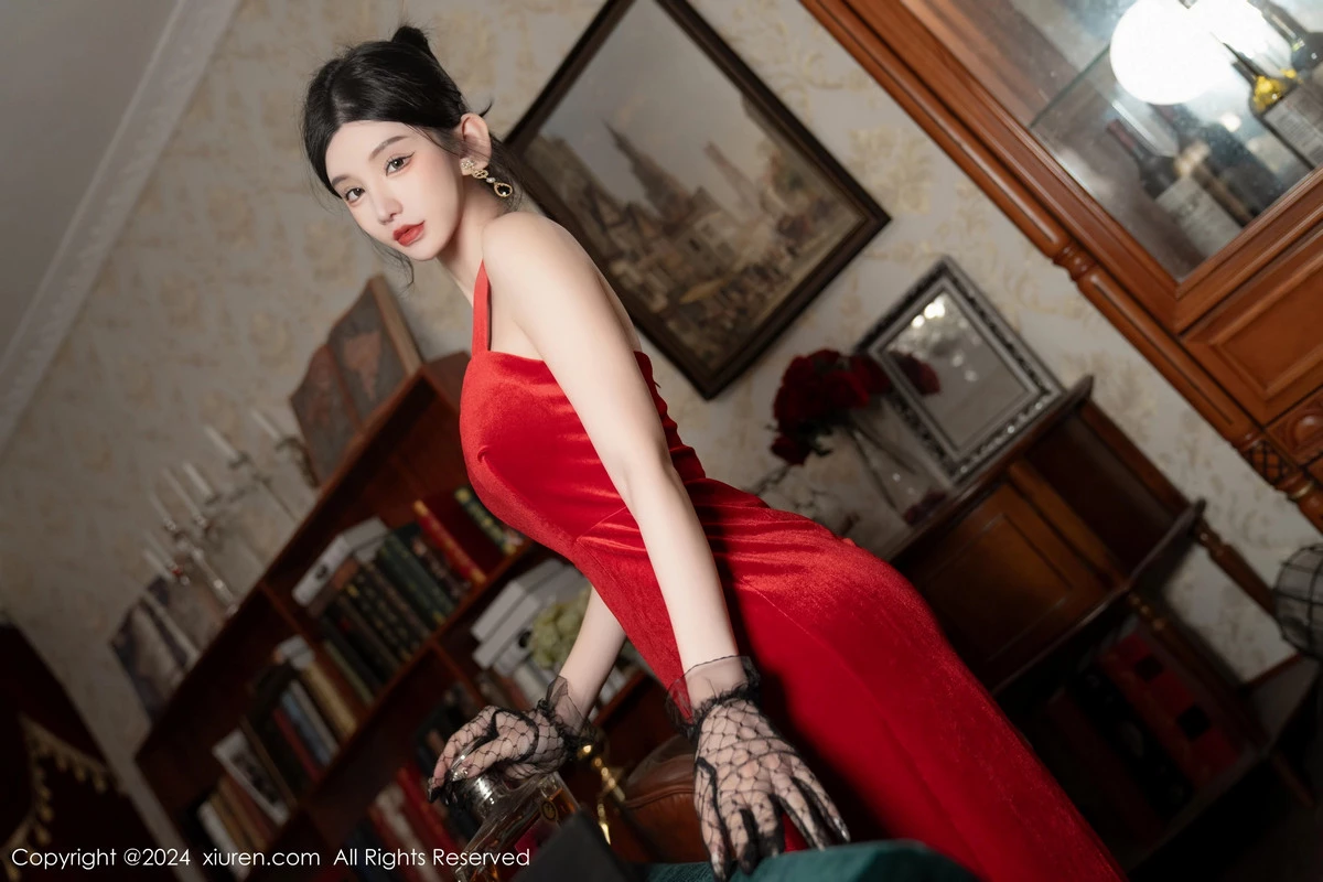 周于希Sally荷官角色扮演红色露肩服饰配无内黑丝绝美写真 第 57 张