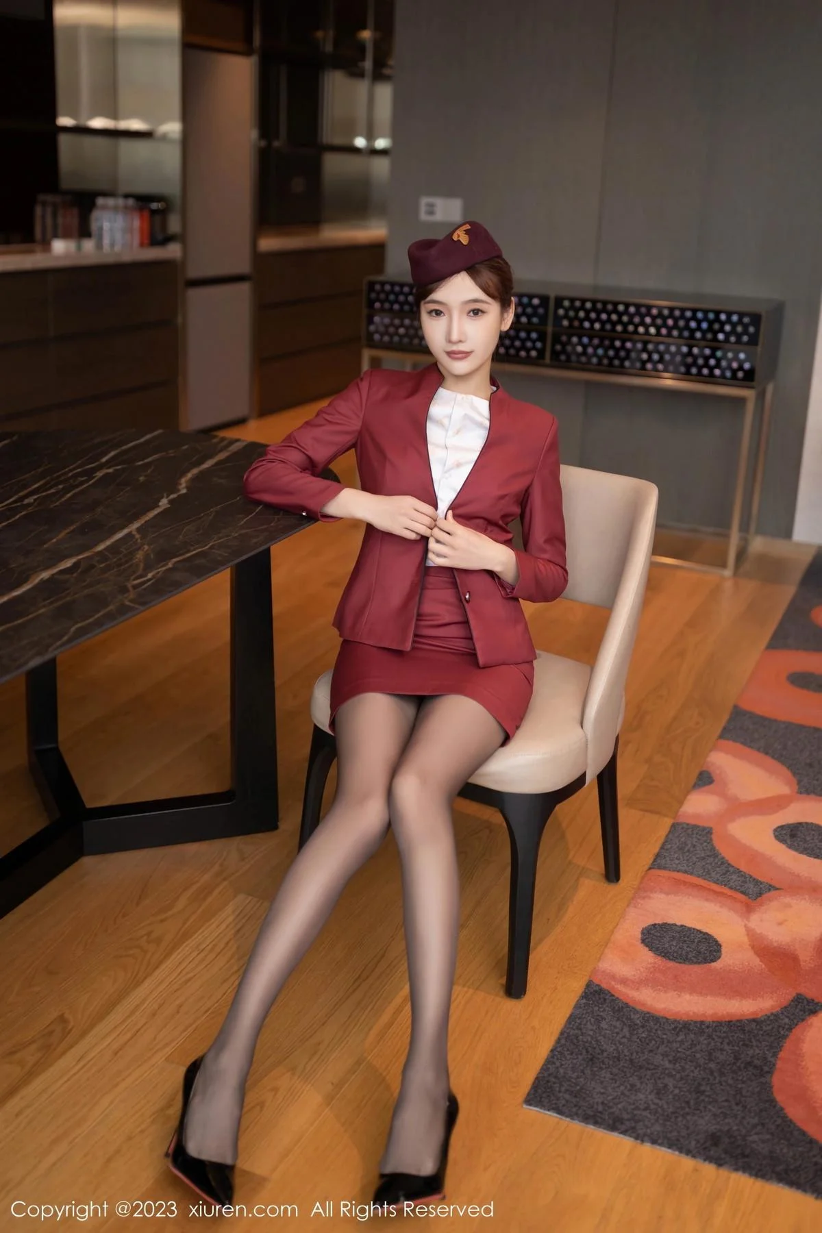 陆萱萱脱空姐制服露性感黑色蕾丝内衣配超薄黑丝绝美写真 第 9 张