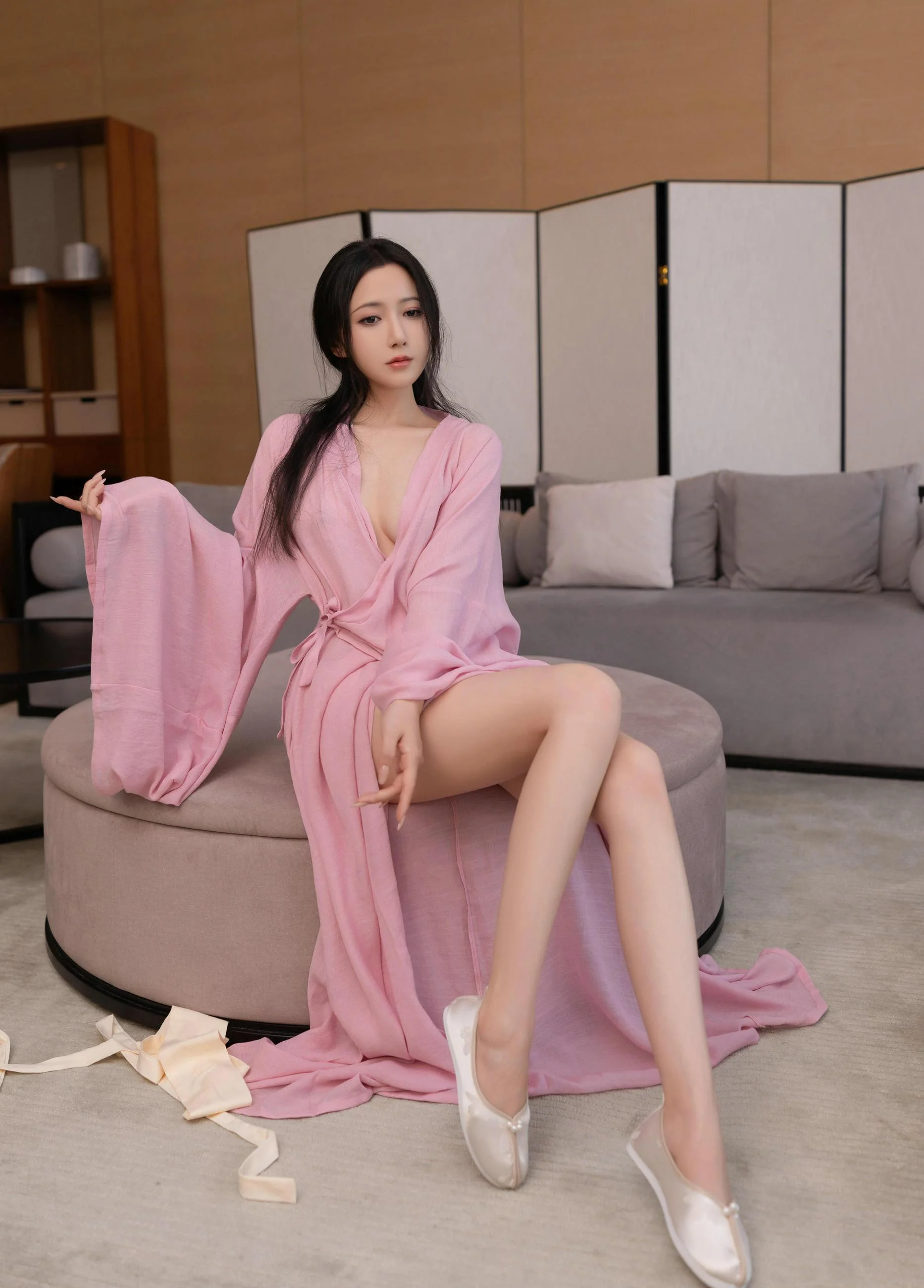 [秀人付费] 鱼子酱Fish 诱人私拍福利 月影纱 第 164 张