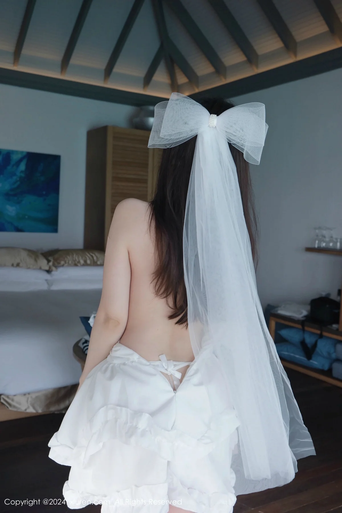 糯美子MINIbabe性感白色婚纱配情趣内衣秀惹火身材绝美写真 第 12 张