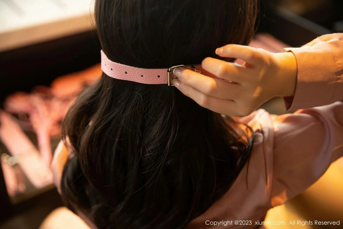 熊小诺私房半脱露暗绿色蕾丝内衣秀曼妙身姿迷人绝美写真 第 24 张